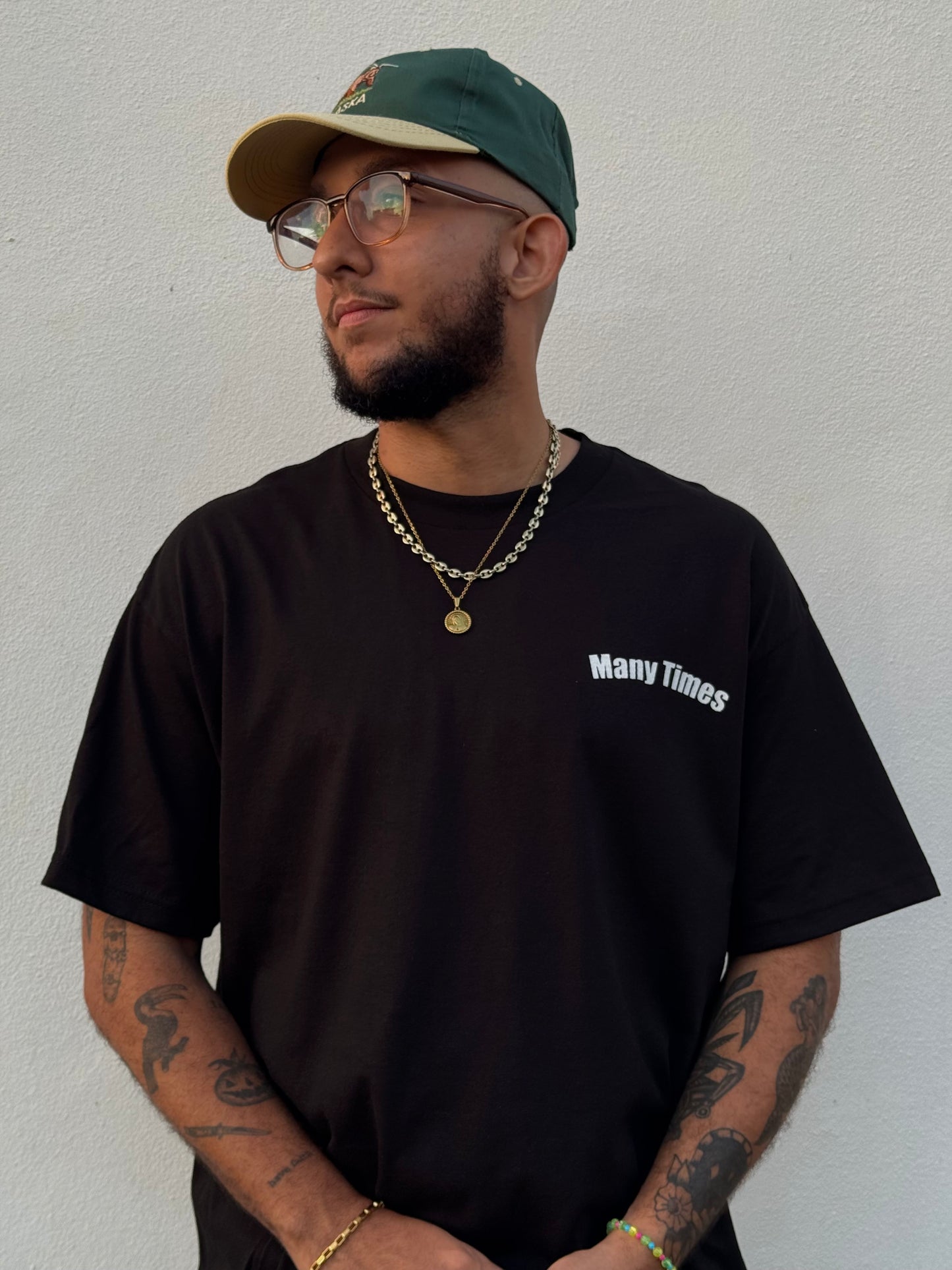 Oval Logo Tee “Black”